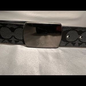 Coach Signature Canvas Plaque Buckle